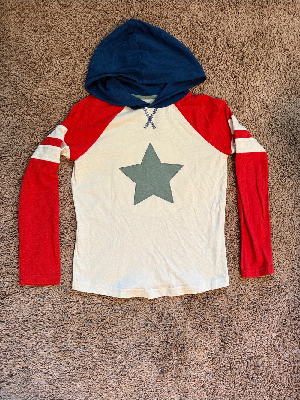 Mini Boden Red, Navy & Cream Star Hooded Raglan Tee